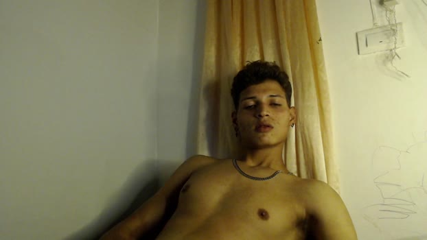 EduardoMarz spank Webcam SHOW @ Cam4 12-01-2026