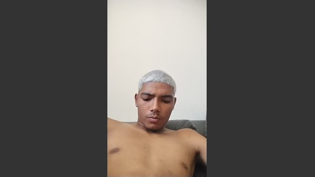 Morenogiga beauty Webcam SHOW @ Cam4 12-01-2026
