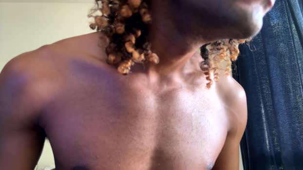 gerson229 sexybody Webcam SHOW @ Cam4 12-01-2026