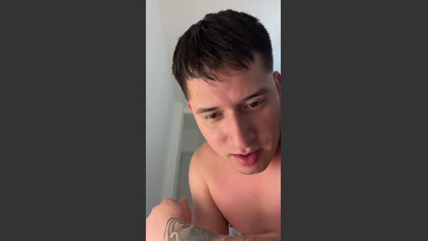 Lucho_24 Recorded Webcam SHOW @ Cam4 13-01-2026