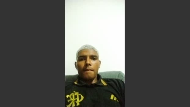 Morenogiga kissing Webcam SHOW @ Cam4 12-01-2026