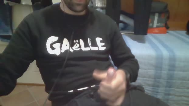 Pisellone2096 fingers Webcam SHOW @ Cam4 12-01-2026
