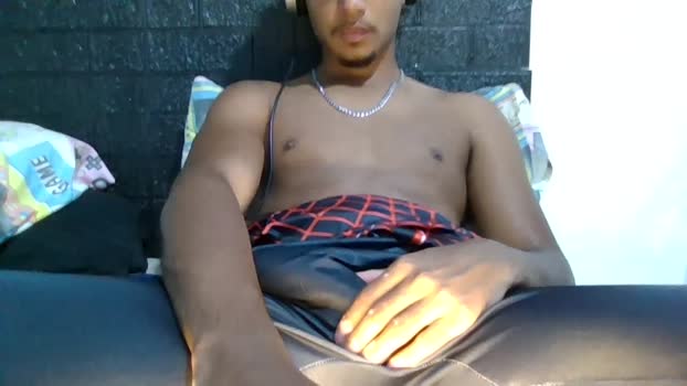 gabriel5257 bigballs Webcam SHOW @ Cam4 12-01-2026