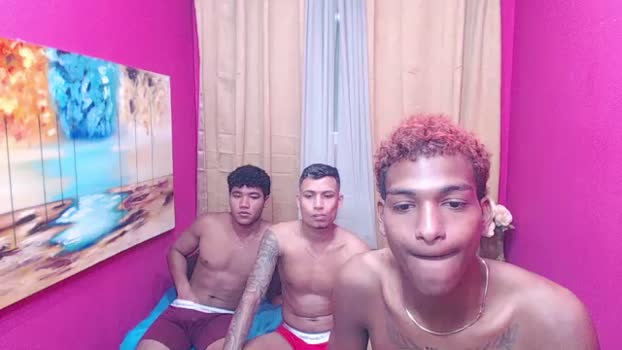 huge_cockblack Pretty Webcam SHOW @ Cam4 12-01-2026