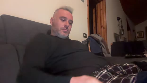 marcovik twink Webcam SHOW @ Cam4 12-01-2026