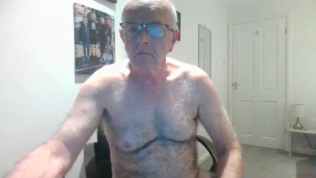 paulw22 Porn Webcam SHOW @ Cam4 12-01-2026