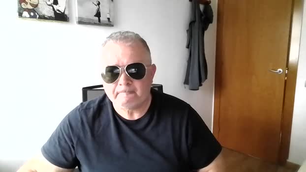 pitu68 fuckher Webcam SHOW @ Cam4 13-01-2026