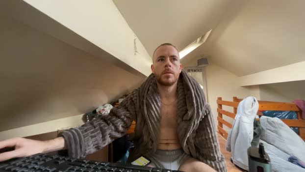 Yorkshirel4d bigcock Webcam SHOW @ Cam4 14-01-2026