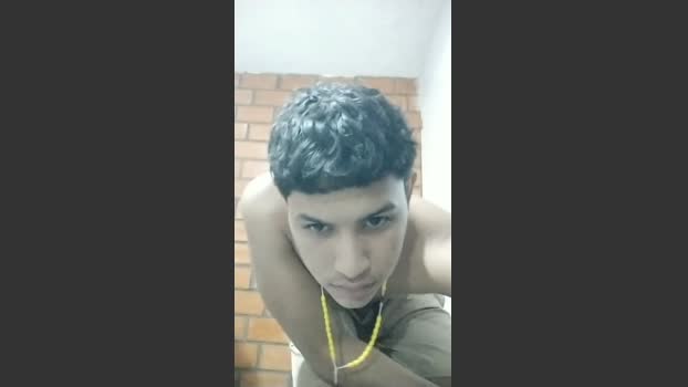 boy_hot33 spanking Webcam SHOW @ Cam4 14-01-2026