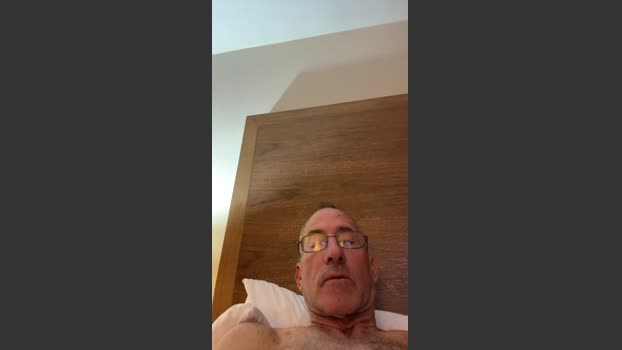 edwoodman fingering Webcam SHOW @ Cam4 14-01-2026