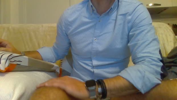 eros1981hot1 yummy Webcam SHOW @ Cam4 13-01-2026