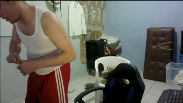 hornyguymko Webcam Webcam SHOW @ Cam4 14-01-2026