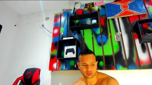 hugo_19cm Topless Webcam SHOW @ Cam4 14-01-2026