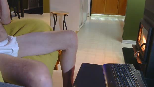 mapleman35 strip Webcam SHOW @ Cam4 14-01-2026