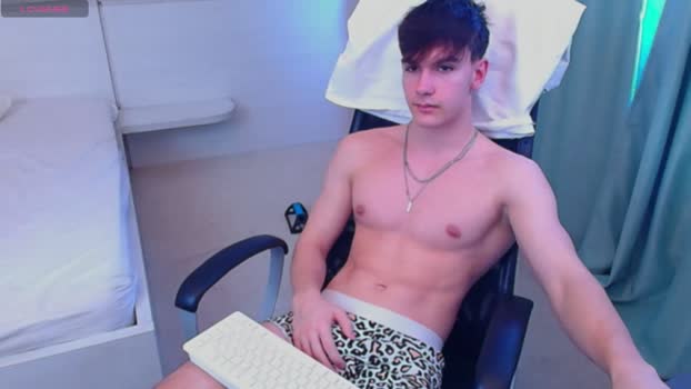 BradyFlint sexyfeet Webcam SHOW @ Cam4 15-01-2026