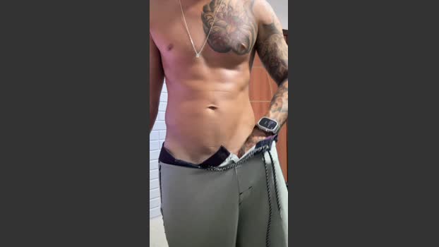 Fehpaugrosso suck Webcam SHOW @ Cam4 14-01-2026