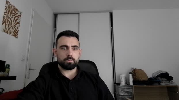 Ribeiro33240 bigdick Webcam SHOW @ Cam4 14-01-2026