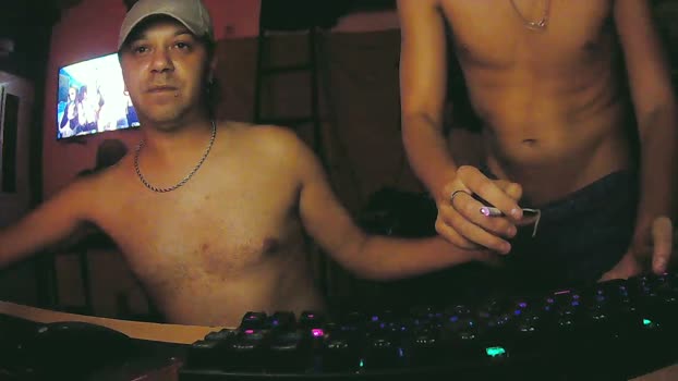 Tommmy_ fuck Webcam SHOW @ Cam4 15-01-2026