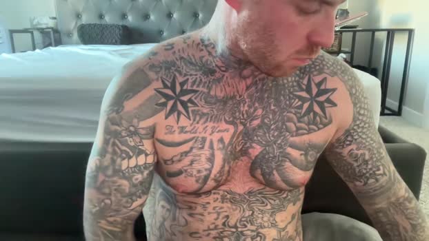 kray_sexy striptease Webcam SHOW @ Cam4 14-01-2026