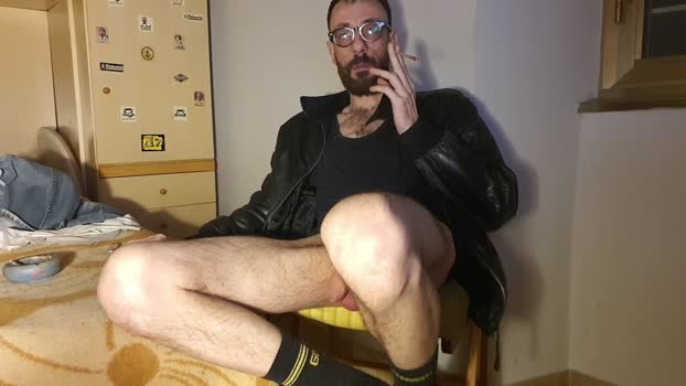 scrocchia84 strip Webcam SHOW @ Cam4 15-01-2026