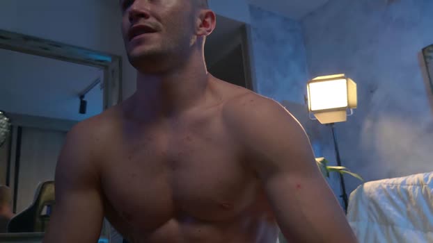 Axelfairchaild kissing Webcam SHOW @ Cam4 16-01-2026