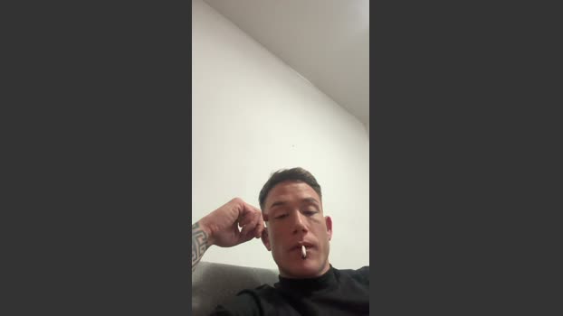 Cristiangonzaa orgasm Webcam SHOW @ Cam4 16-01-2026