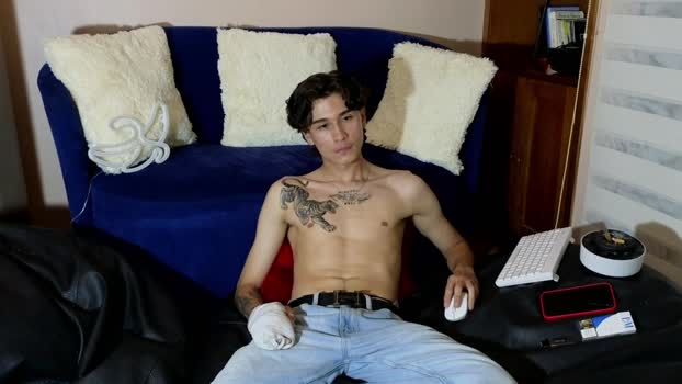 Derekswan yummy Webcam SHOW @ Cam4 16-01-2026
