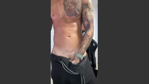 Fehpaugrosso fuckhard Webcam SHOW @ Cam4 16-01-2026