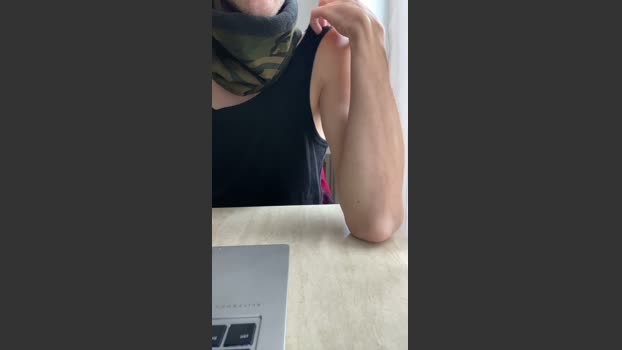 Tom_ita1 Ass Webcam SHOW @ Cam4 16-01-2026