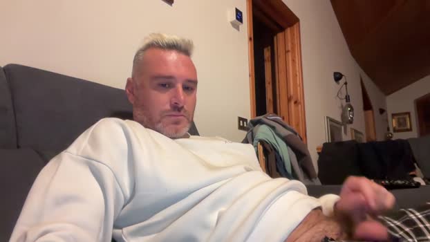 marcovik Naked Webcam SHOW @ Cam4 15-01-2026