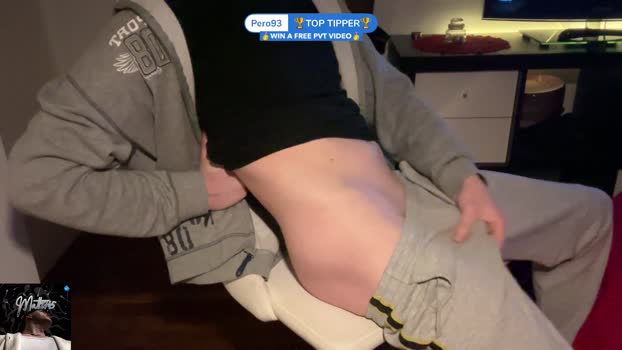 matt2745 fingering Webcam SHOW @ Cam4 15-01-2026