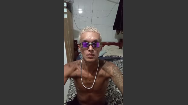 Juninho_cria jerkoff Webcam SHOW @ Cam4 17-01-2026