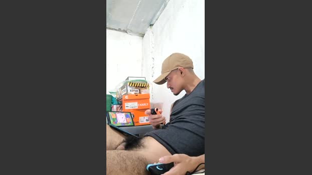 Rashoasesino horny Webcam SHOW @ Cam4 16-01-2026