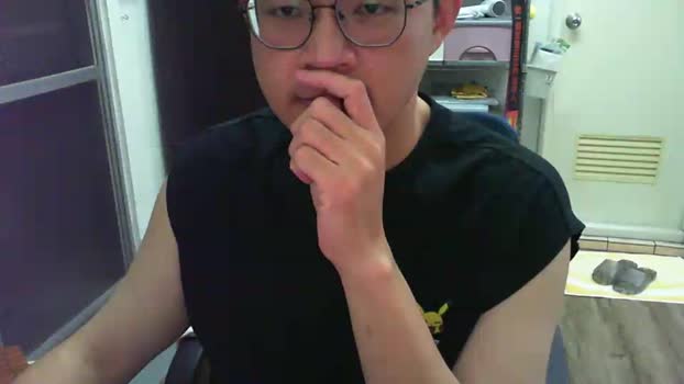 m32ul4way orgasm Webcam SHOW @ Cam4 16-01-2026