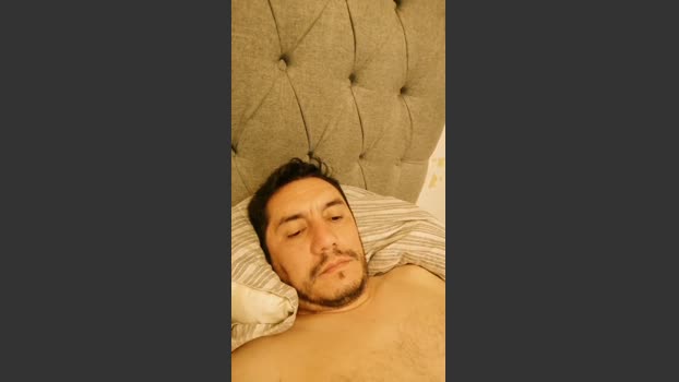Eriking1989 jerking Webcam SHOW @ Cam4 18-01-2026