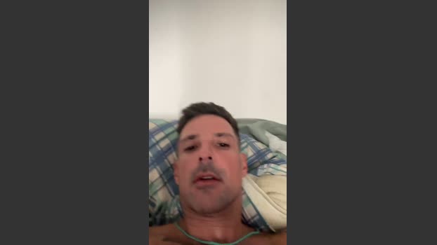 brocam69dot sexymale Webcam SHOW @ Cam4 18-01-2026