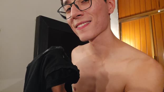 max_ryder_ suckcock Webcam SHOW @ Cam4 18-01-2026