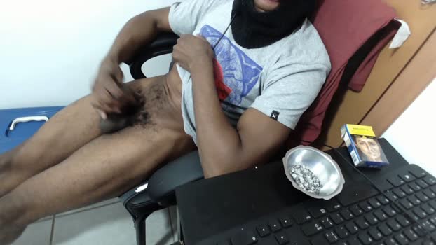 negrodot23cm handsome Webcam SHOW @ Cam4 18-01-2026