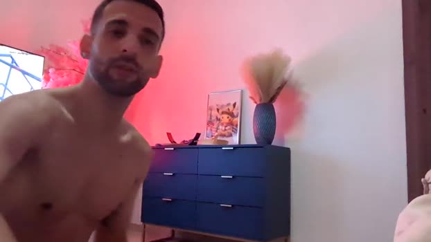 yo_funmarseille bicurious Webcam SHOW @ Cam4 18-01-2026