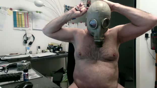 Devoteppslave gag Webcam SHOW @ Cam4 20-01-2026