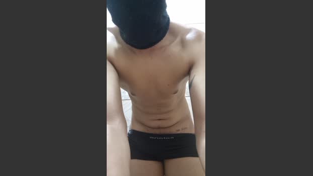 guilher67 spank Webcam SHOW @ Cam4 20-01-2026