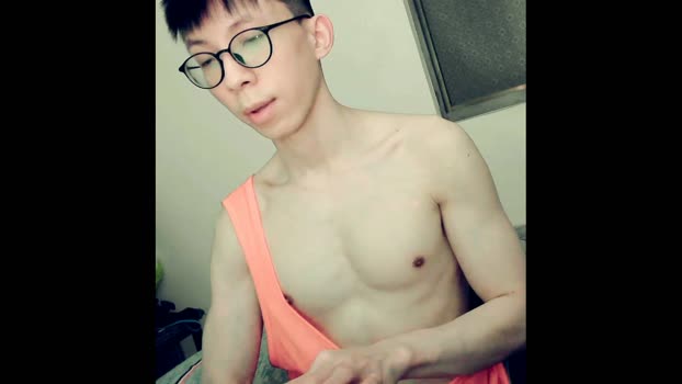 Linchienchih kiss Webcam SHOW @ Cam4 20-01-2026