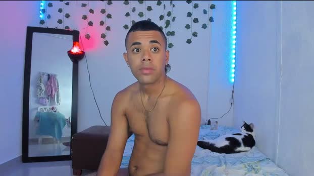PureFireCam natural Webcam SHOW @ Cam4 21-01-2026