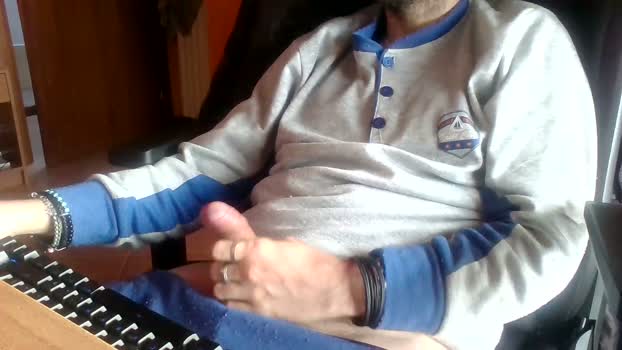 StoPesce20 sexymale Webcam SHOW @ Cam4 21-01-2026