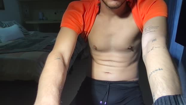 Alerunner_ handsome Webcam SHOW @ Cam4 22-01-2026