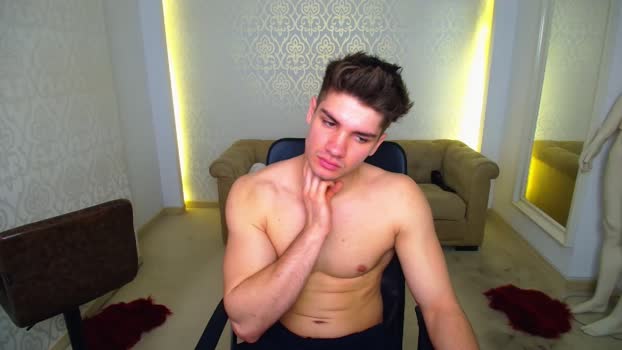 MaxKaidenn cute Webcam SHOW @ Cam4 22-01-2026