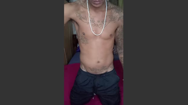 Juninho_cria Topless Webcam SHOW @ Cam4 23-01-2026