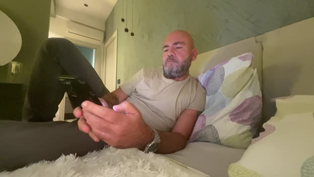 __Maximiliano__ suck Webcam SHOW @ Cam4 22-01-2026