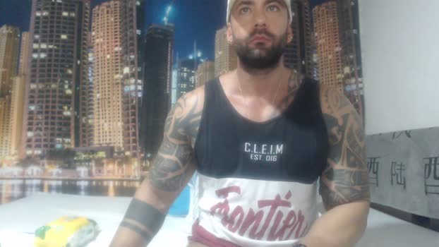 antua_ Show Webcam SHOW @ Cam4 23-01-2026
