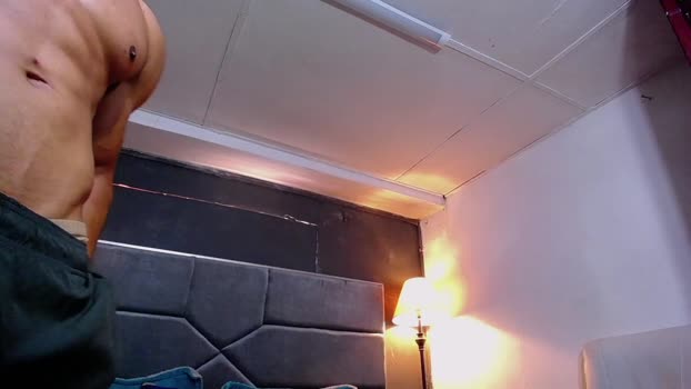 teddyfit_19cm Pretty Webcam SHOW @ Cam4 22-01-2026